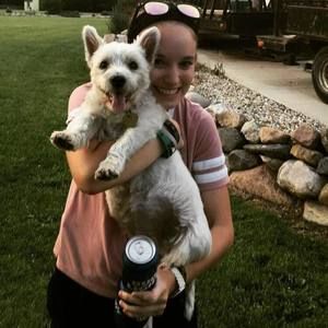 Meet your Posher, Karissa